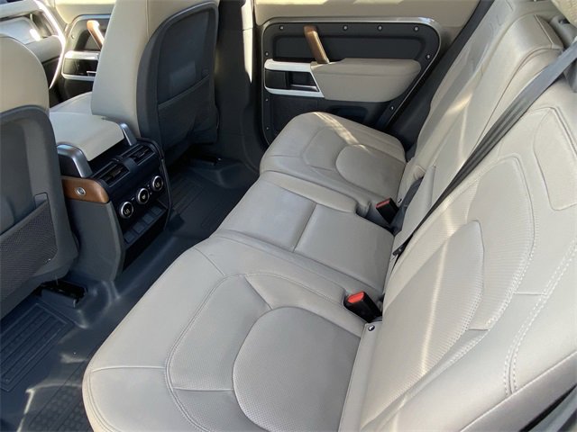 Used 2023 Land Rover Defender 110 S image 26