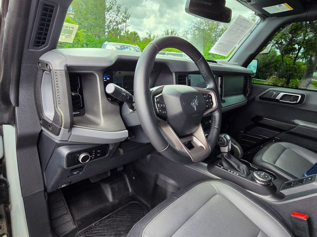Used 2024 Ford Bronco Everglades AWD/4WD image 28