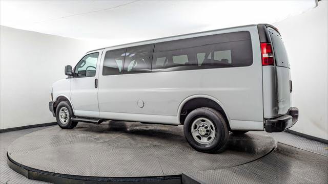 Used 2023 Chevrolet Express 3500 LS RWD image 6