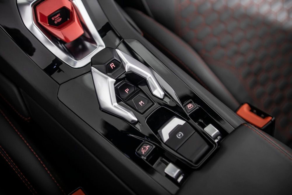 Used 2020 Lamborghini Huracan EVO image 44