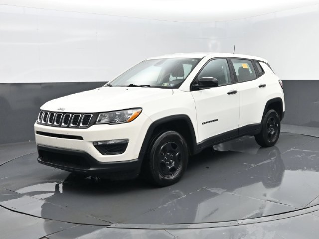 Used 2021 Jeep Compass Sport AWD/4WD image 2