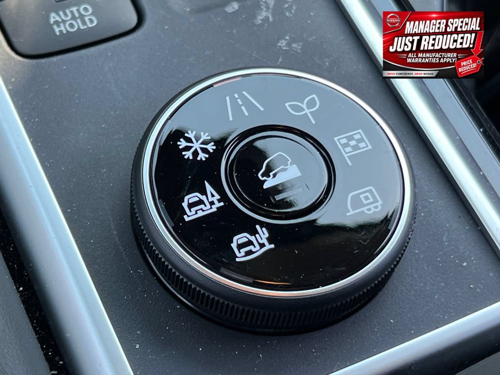 New 2025 Nissan Pathfinder SV AWD/4WD image 27