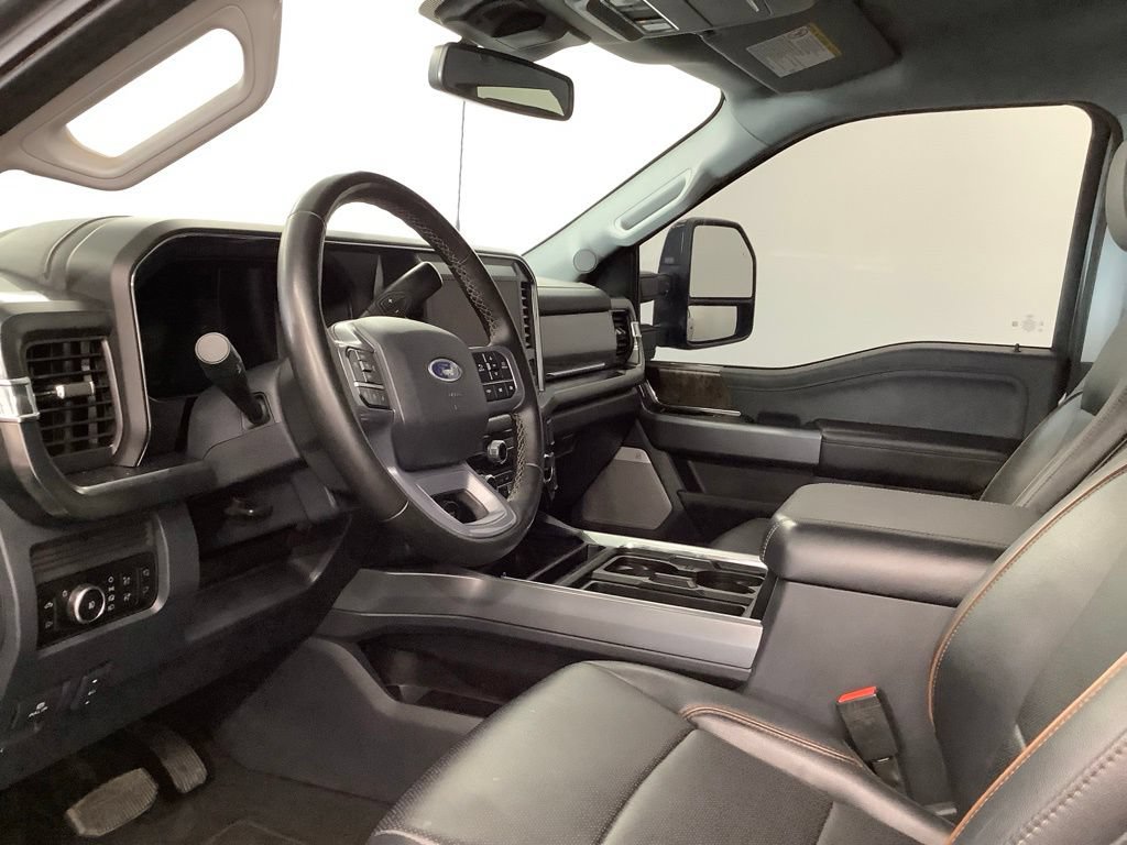 Used 2025 Ford F250 Lariat w/ FX4 Off-Road Package AWD/4WD image 14