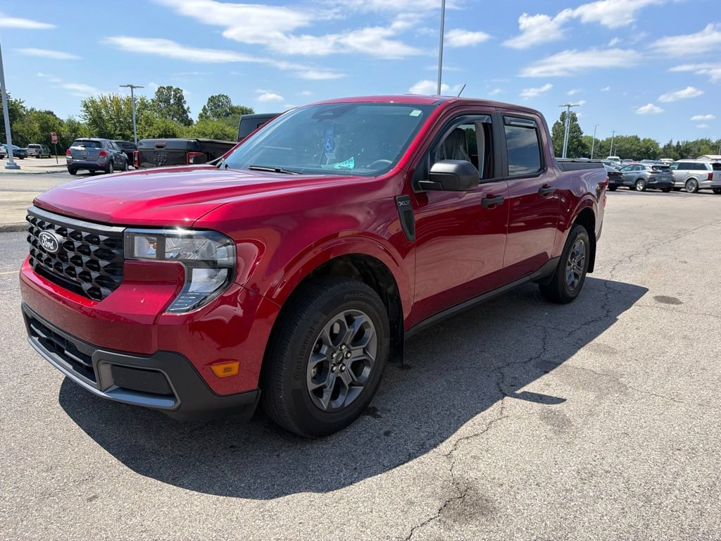 Used 2025 Ford Maverick XLT w/ 4K Tow Package AWD/4WD image 3