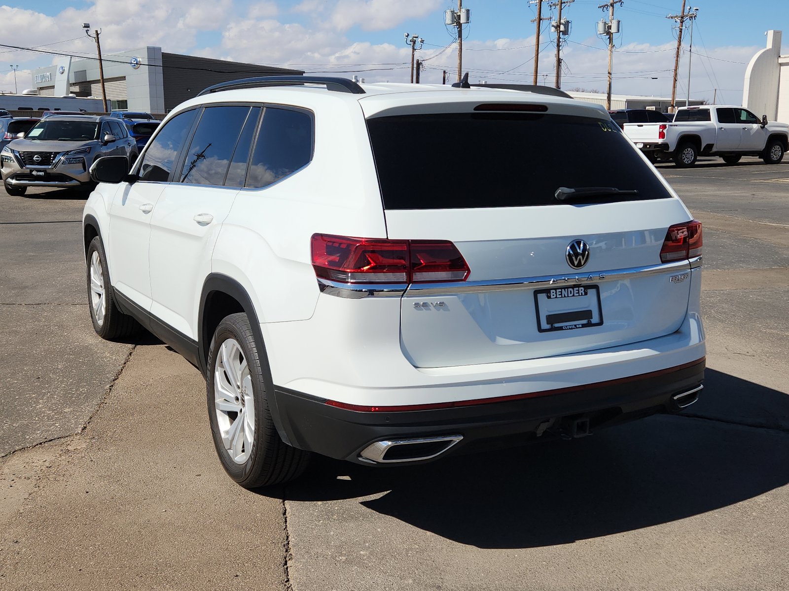 Used 2021 Volkswagen Atlas SE w/ Panoramic Sunroof Package image 3