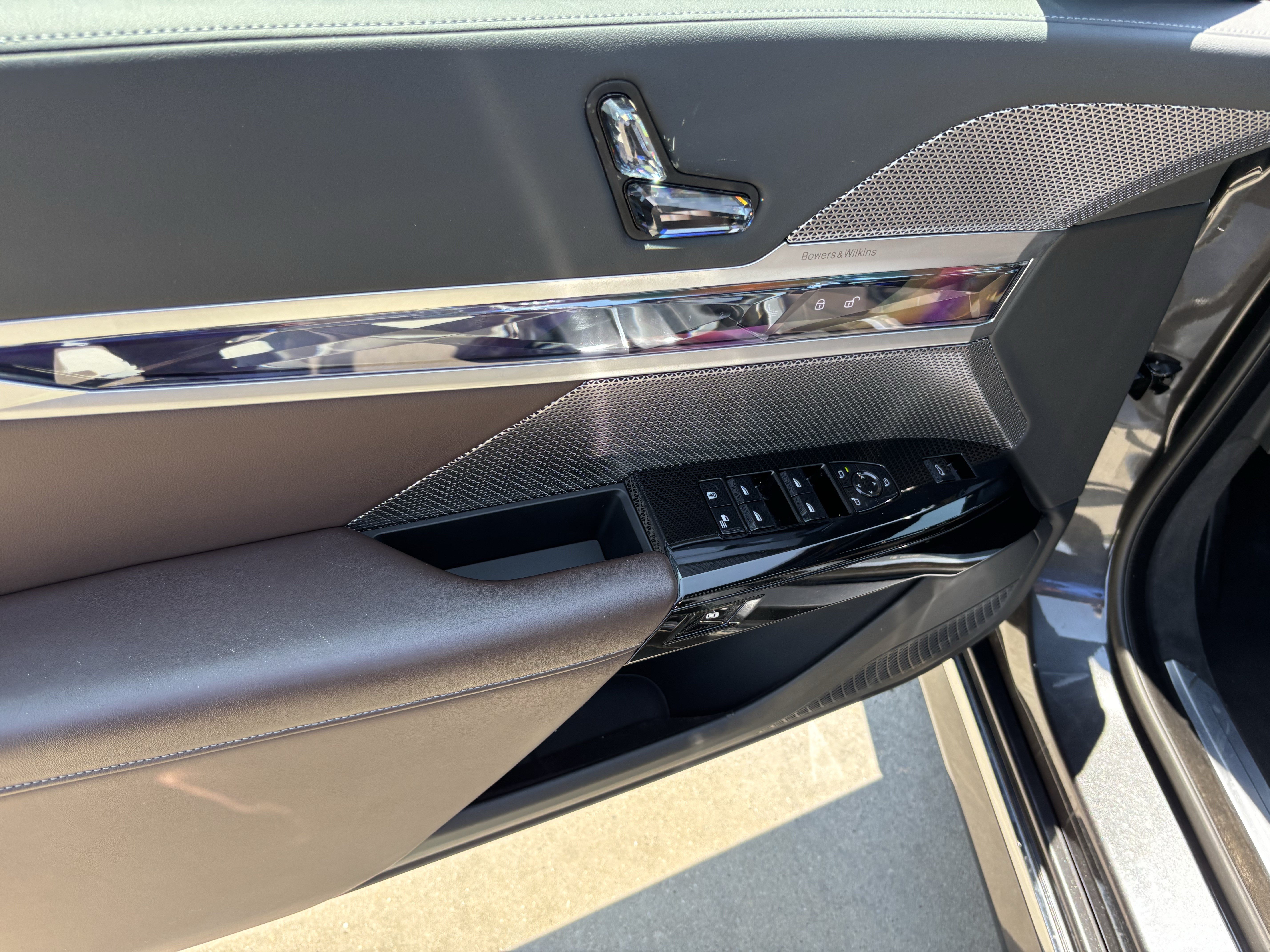 Certified 2023 BMW i7 xDrive60 AWD/4WD image 14
