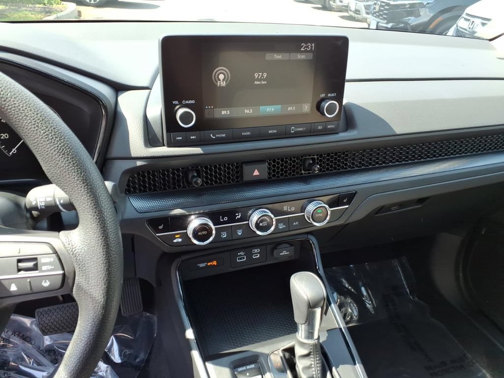 Certified 2024 Honda CR-V EX image 9
