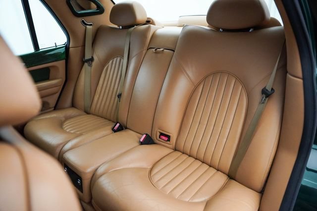 Used 2002 Bentley Arnage R RWD image 25