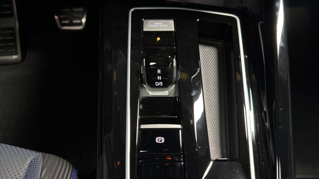 New 2026 Volkswagen Golf 2.0T image 39