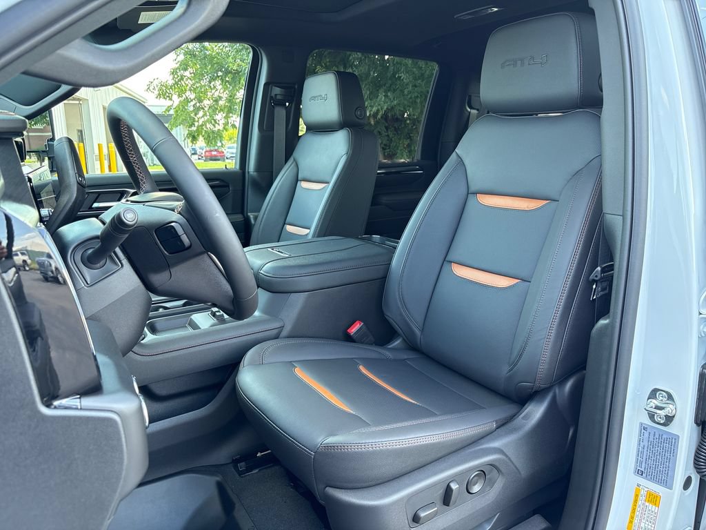 New 2026 GMC Sierra 2500 AT4 w/ AT4 Premium Plus Package AWD/4WD image 16