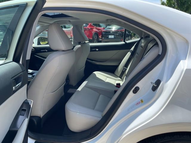Used 2014 Lexus IS 250 AWD w/ Navigation Package image 31