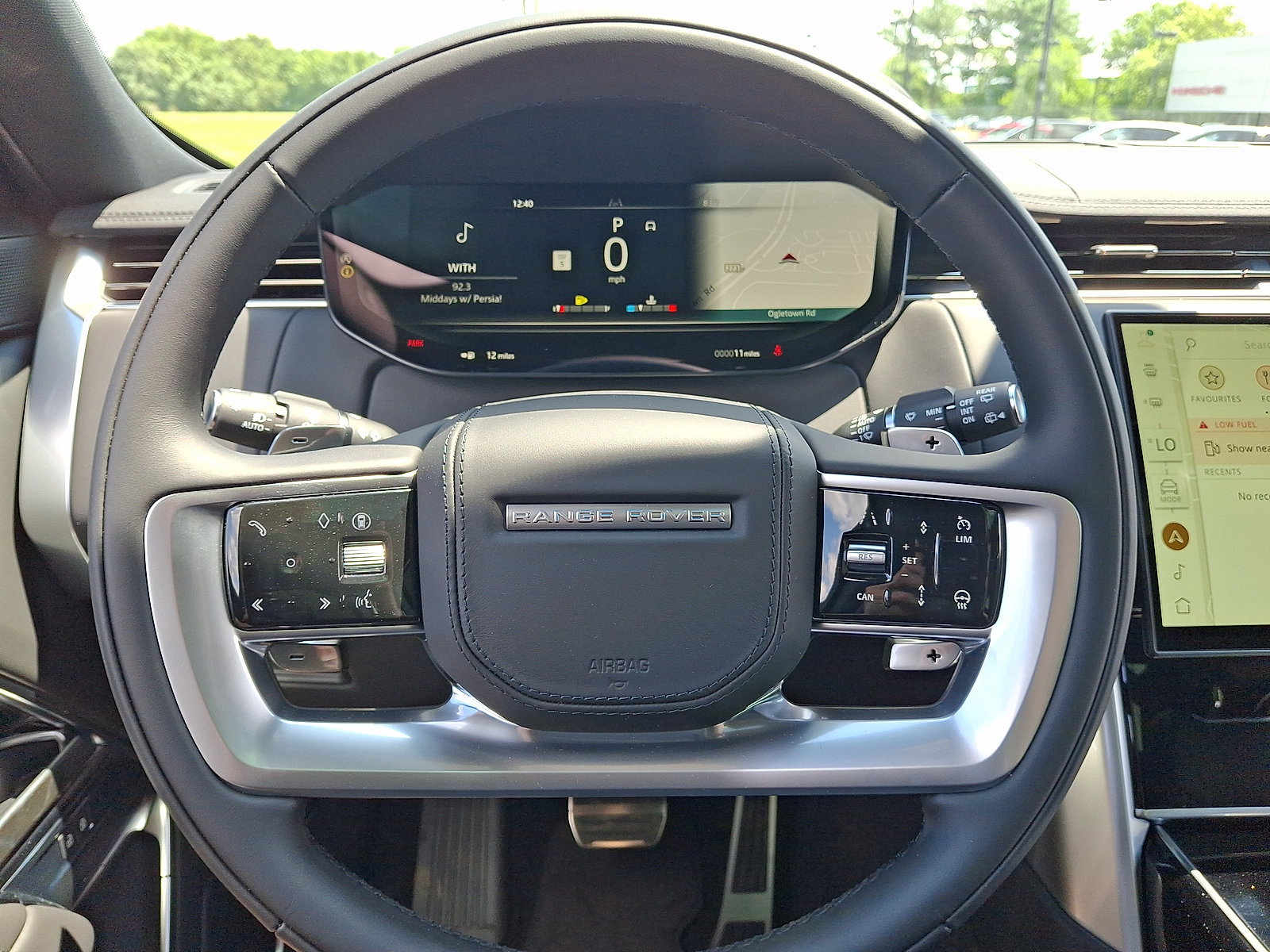 New 2026 Land Rover Range Rover SE AWD/4WD image 5