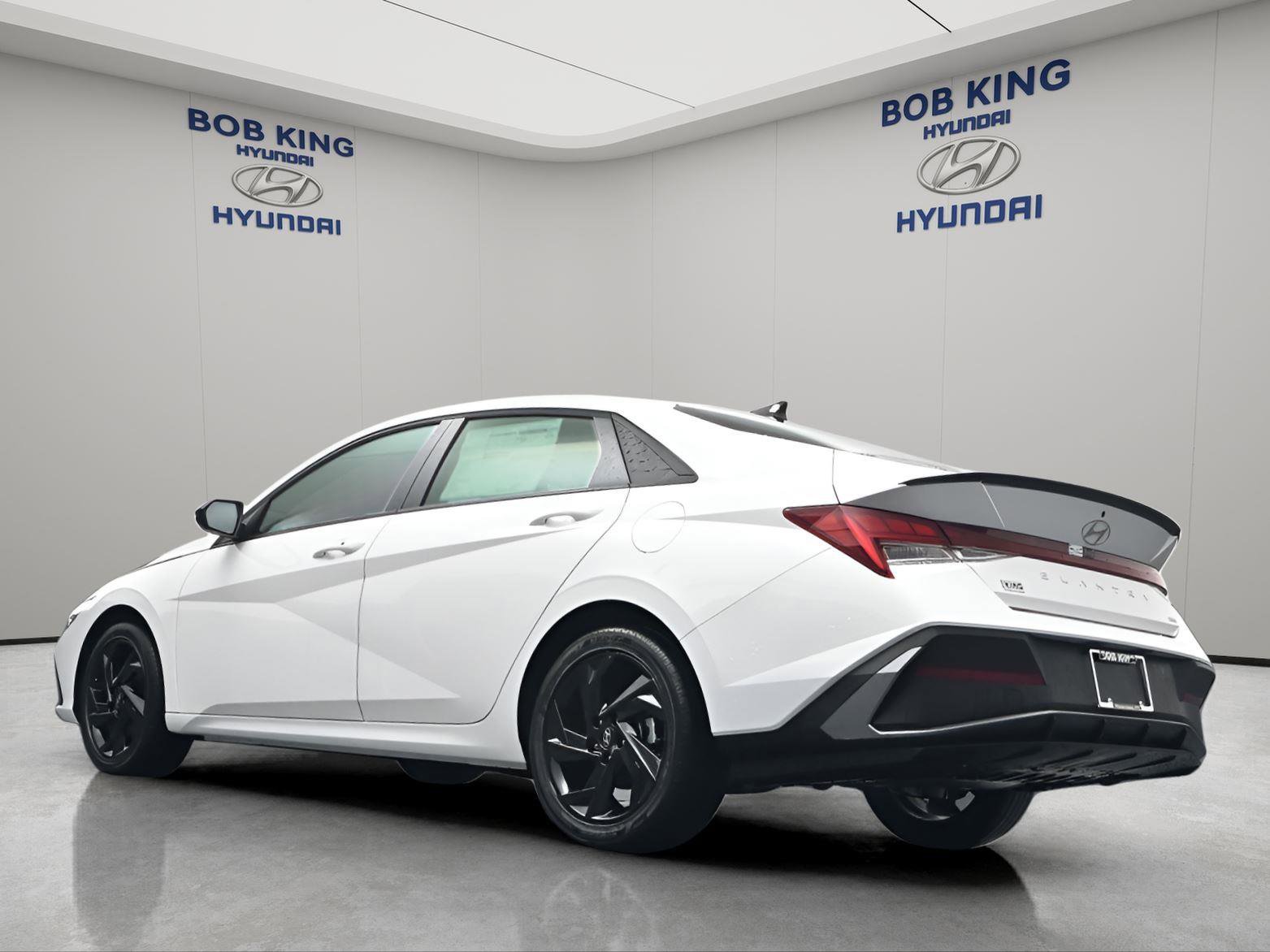 New 2026 Hyundai Elantra Sport FWD image 22