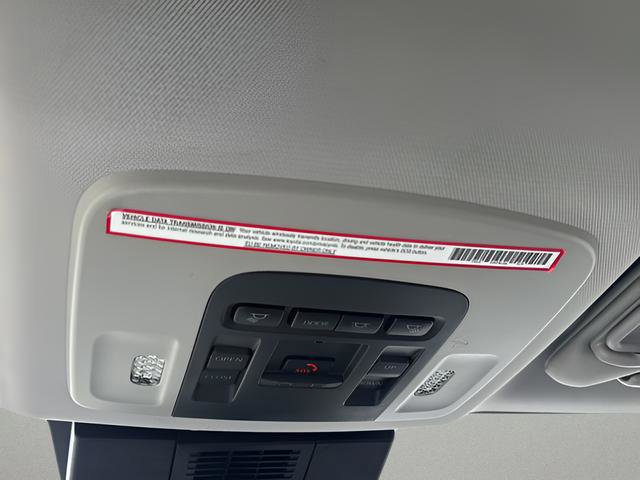 Used 2025 Toyota Camry LE w/ Convenience Package AWD/4WD image 31