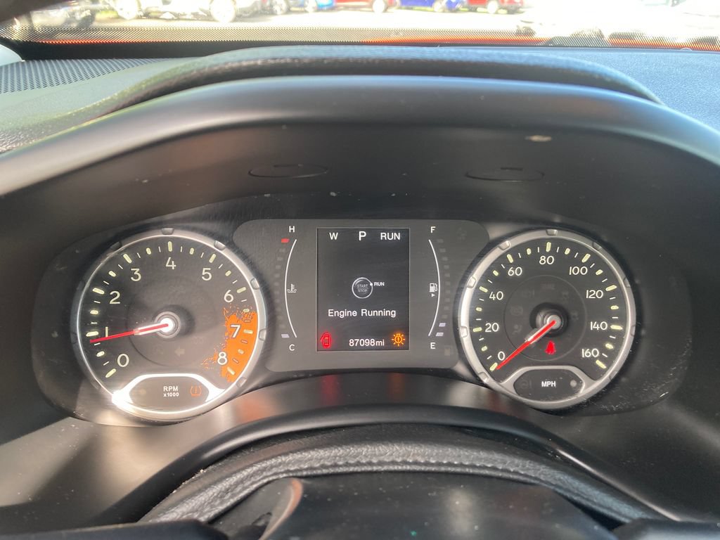 Used 2017 Jeep Renegade Sport w/ Power & Air Group FWD image 19
