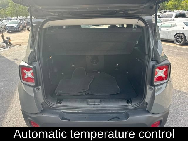 Used 2021 Jeep Renegade Limited w/ Sun & Sound Group AWD/4WD image 11