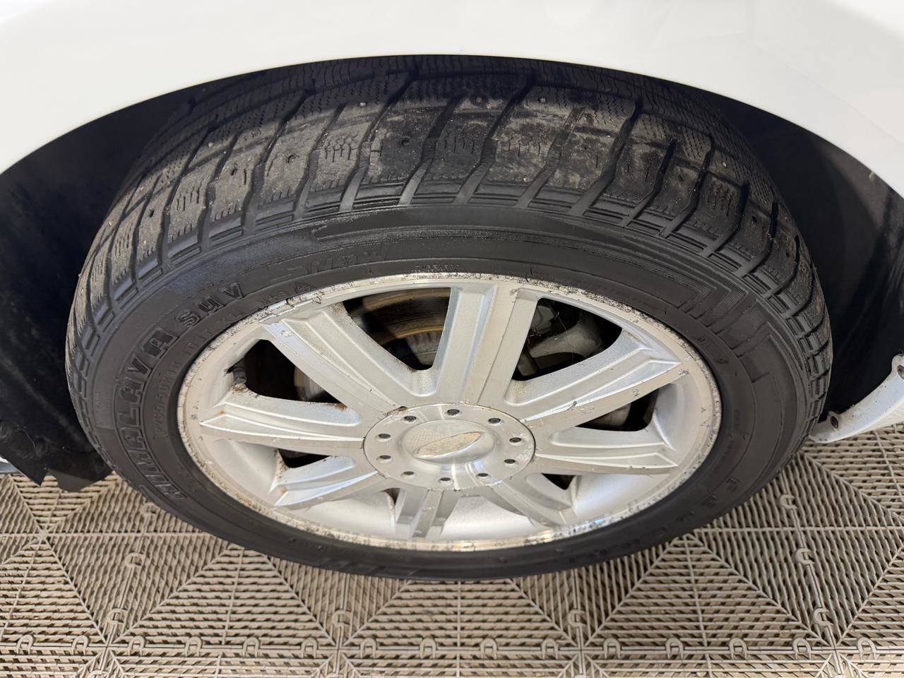 Used 2006 Ford Five Hundred Limited image 10