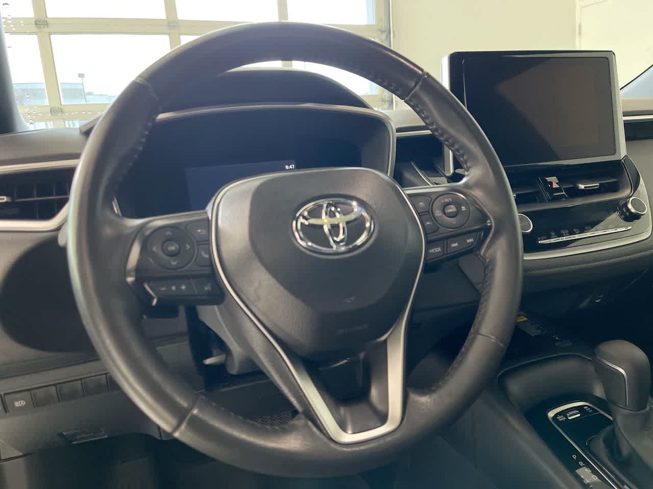 Used 2024 Toyota Corolla XSE FWD image 14