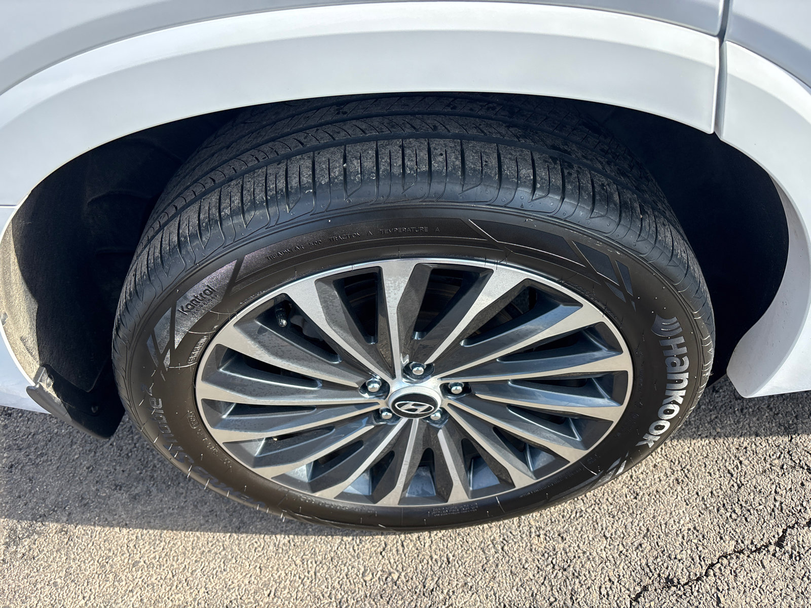 Used 2025 Hyundai Palisade Calligraphy image 10