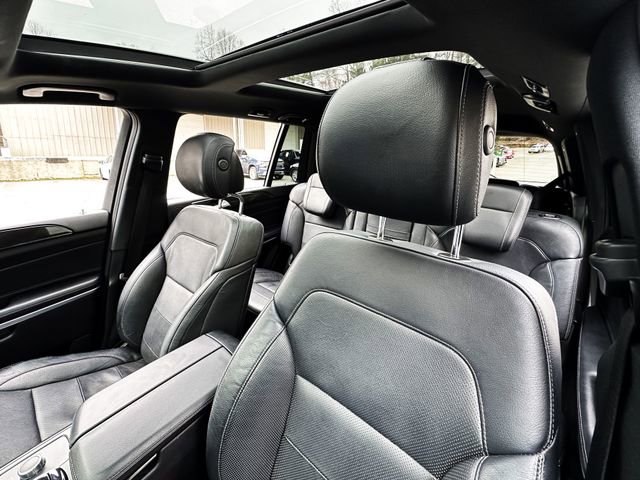 Used 2018 Mercedes-Benz GLS 550 4MATIC image 12