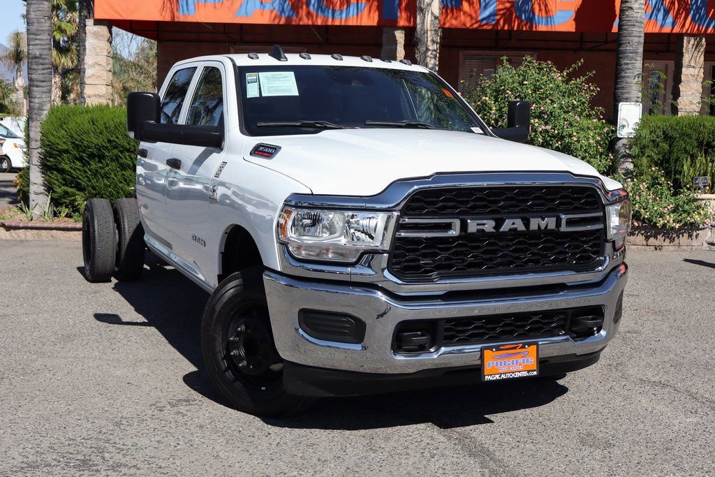 Used 2022 RAM 3500 Tradesman w/ Safety Group image 2