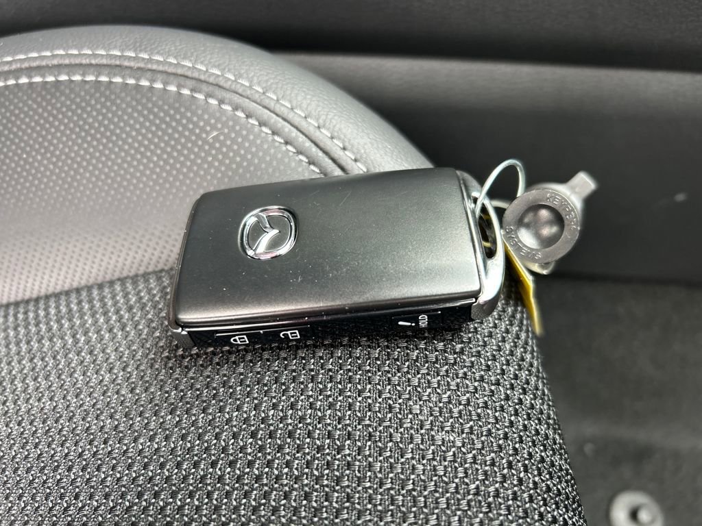 New 2025 MAZDA CX-50 AWD 2.5 S w/ Cargo Package image 31