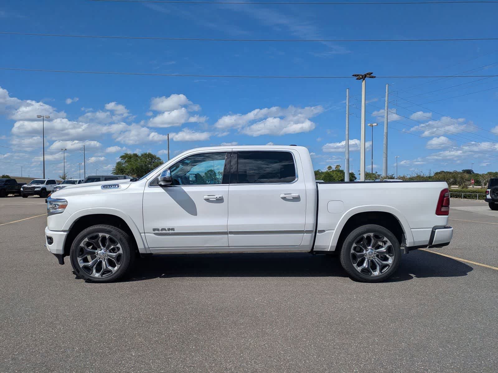 Used 2024 RAM 1500 Limited w/ Body Color Bumper Group AWD/4WD image 7