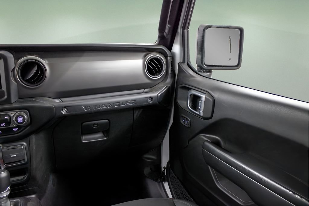 Used 2022 Jeep Wrangler Unlimited Sport AWD/4WD image 18