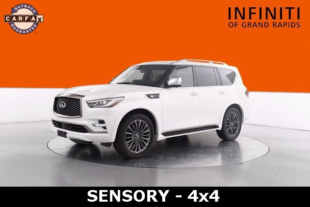 Used 2022 INFINITI QX80 Sensory image 3