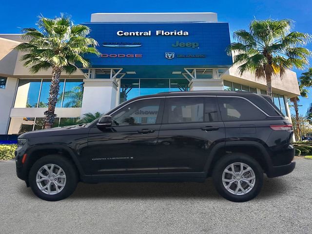 Certified 2023 Jeep Grand Cherokee Limited image 8