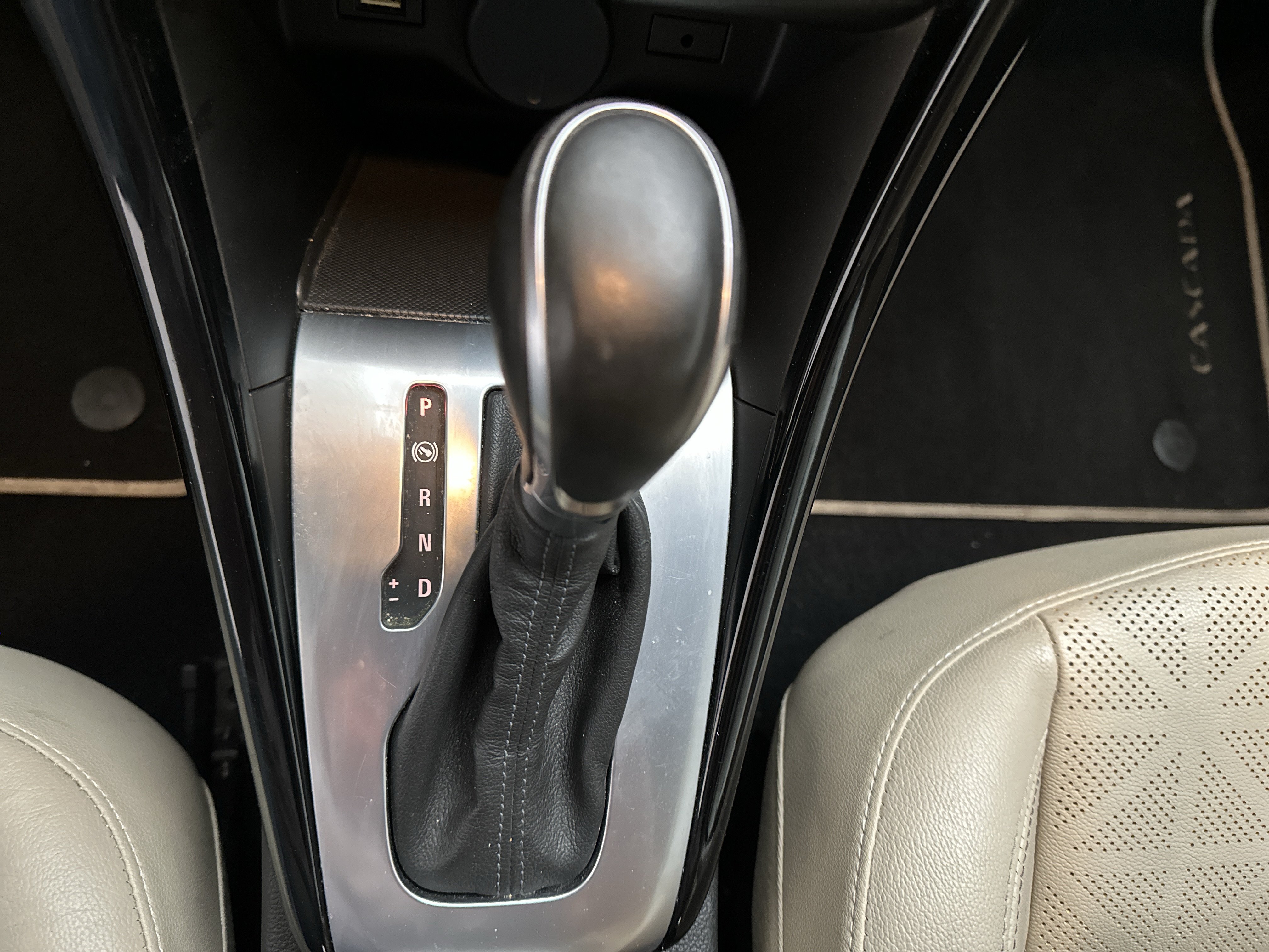 Used 2016 Buick Cascada Premium FWD image 36