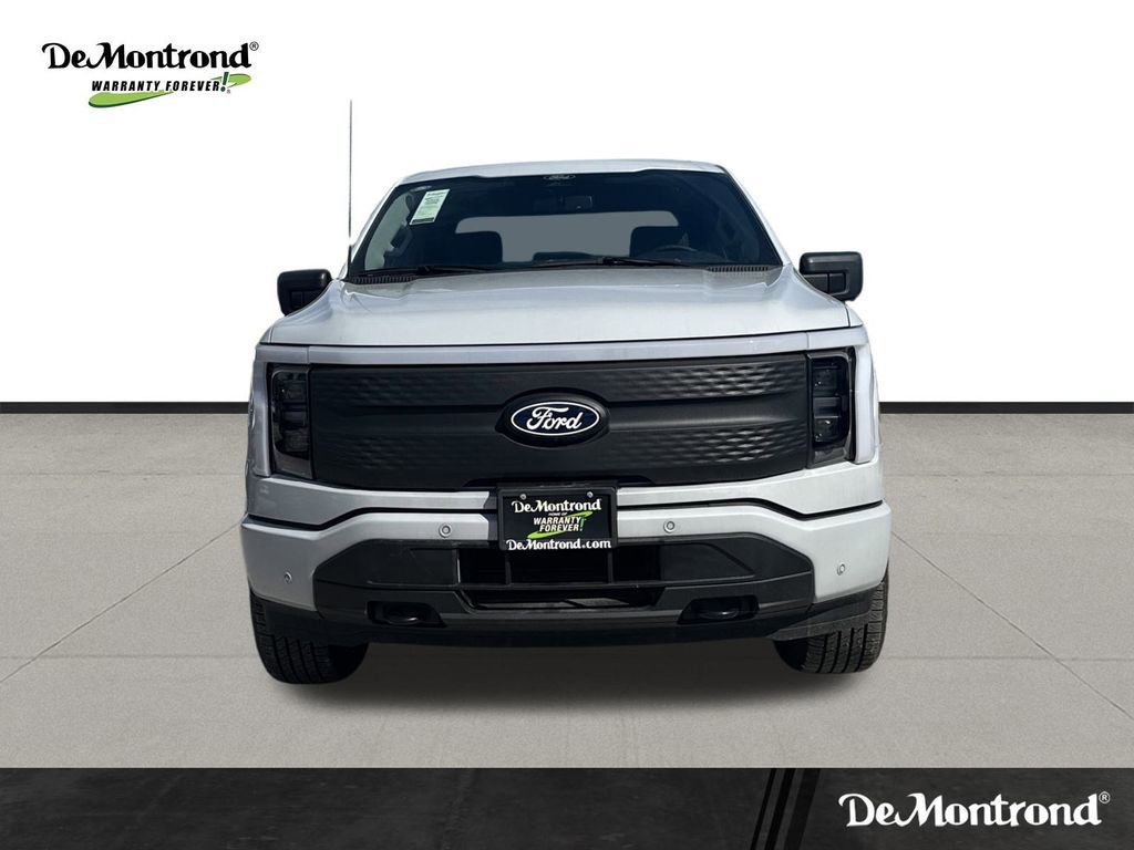 New 2025 Ford F150 Lightning Flash image 2