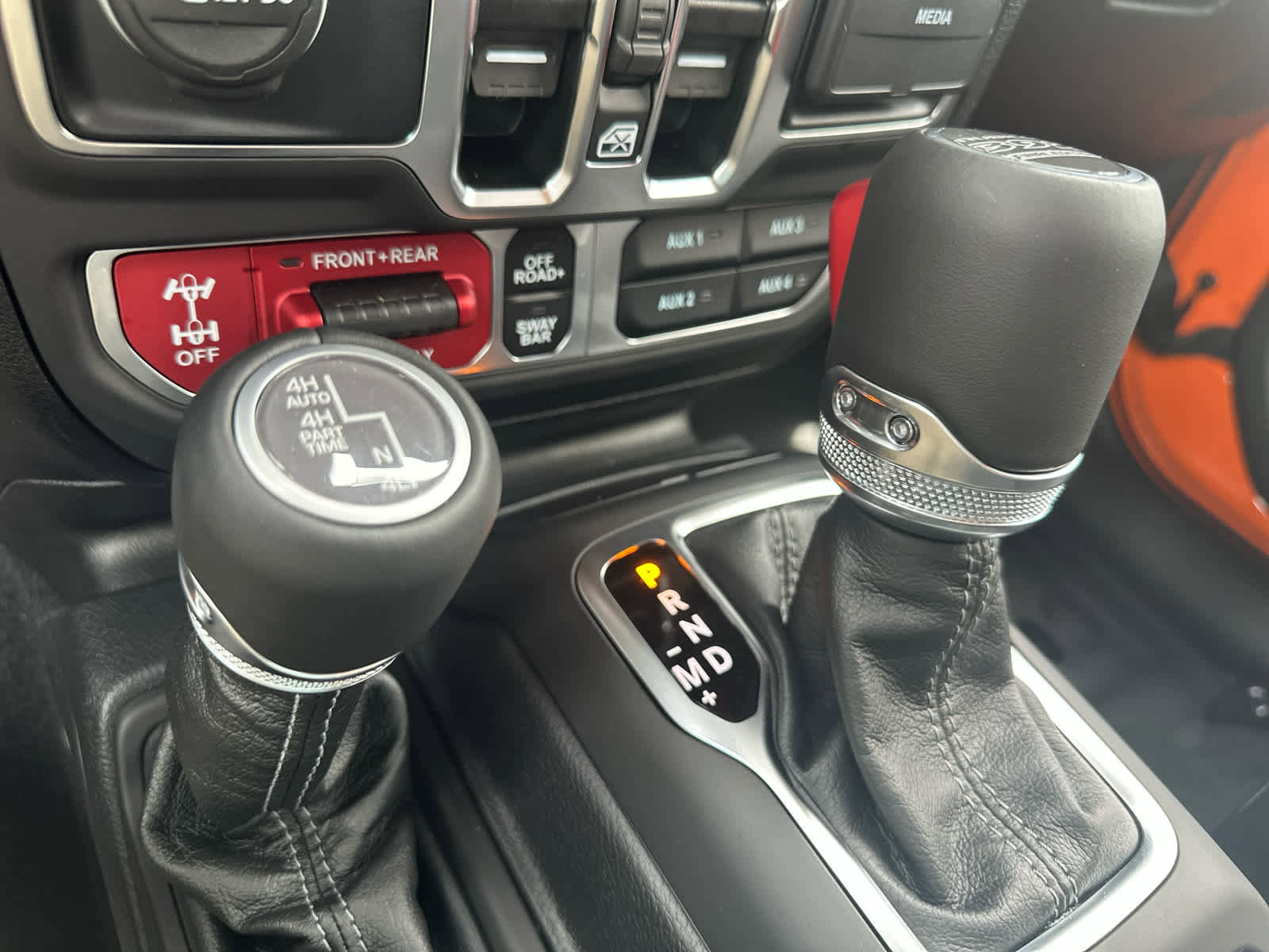 New 2025 Jeep Wrangler Unlimited Rubicon 392 image 28