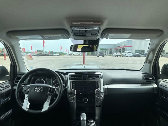 Used 2022 Toyota 4Runner TRD Sport w/ Technology Package AWD/4WD image 13