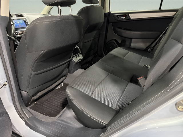 Used 2019 Subaru Outback 2.5i Premium w/ Popular Package #2 AWD/4WD image 31
