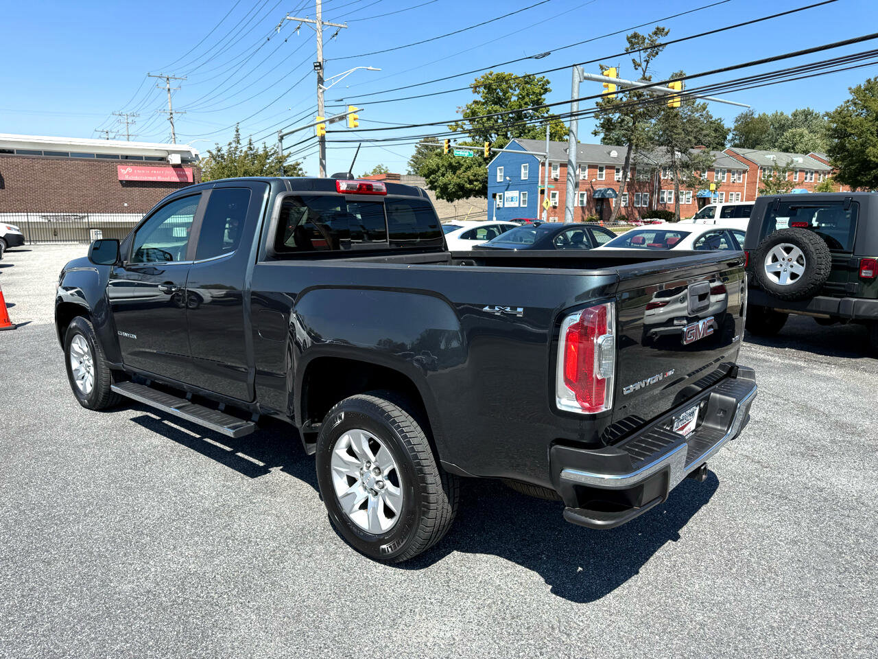 Used 2018 GMC Canyon SLE w/ SLE Convenience Package image 19