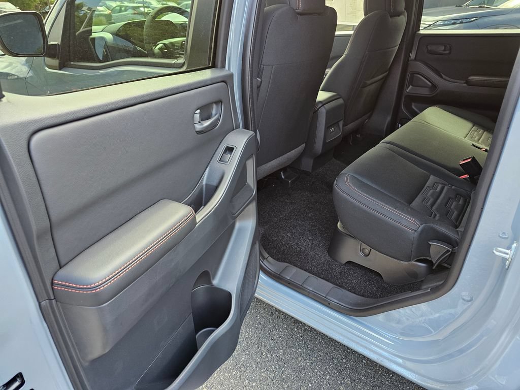 New 2026 Nissan Frontier PRO-4X w/ Tow Package AWD/4WD image 16