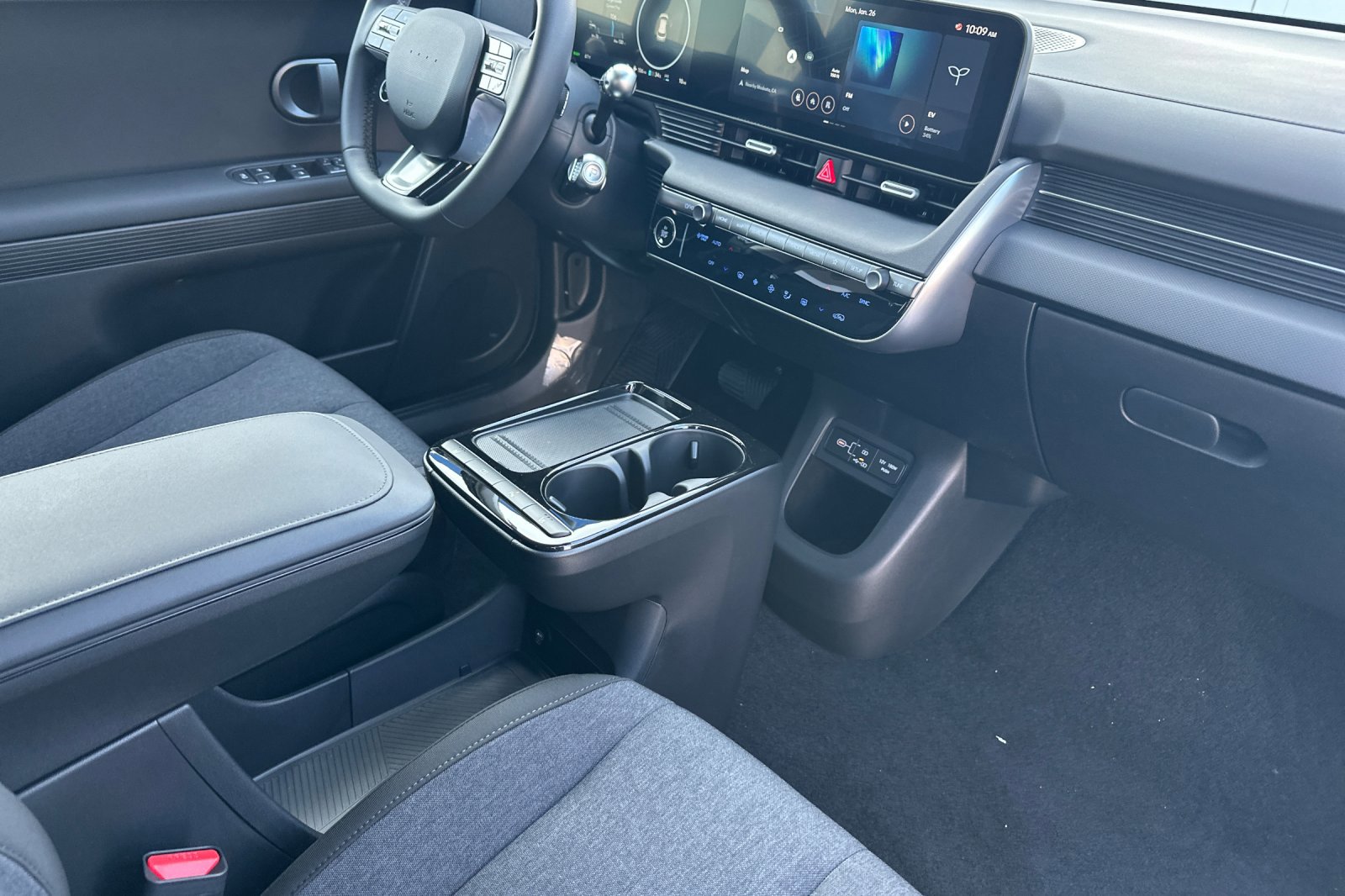 New 2026 Hyundai Ioniq 5 SE image 16