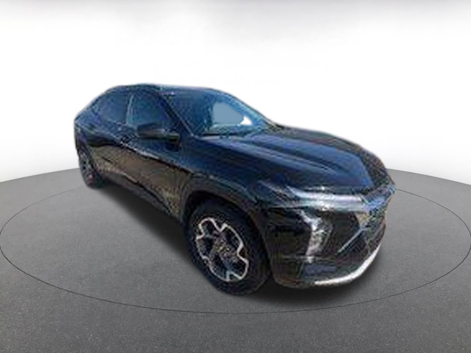 Used 2025 Chevrolet Trax LT