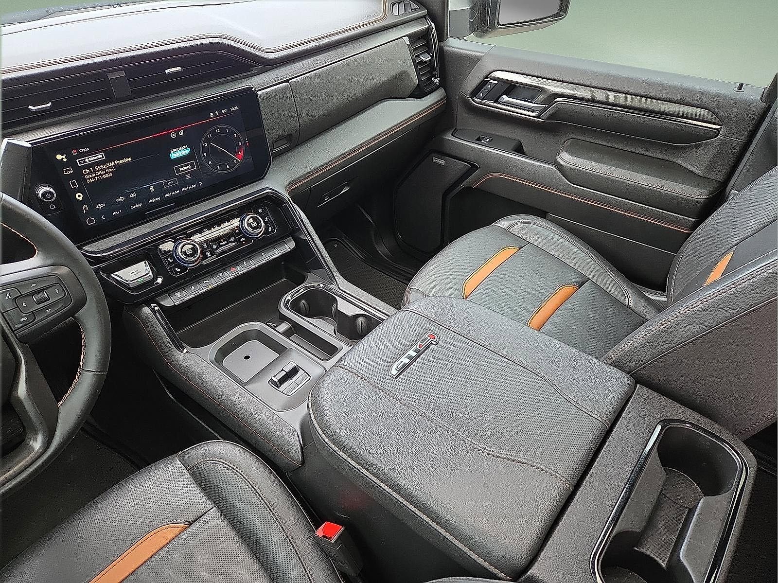Used 2025 GMC Sierra 2500 AT4 w/ AT4 Premium Plus Package AWD/4WD image 12