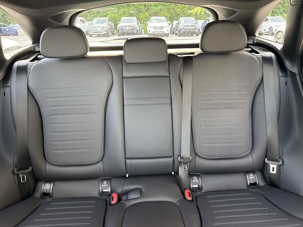 New 2025 Mercedes-Benz GLC 350e 4MATIC image 31