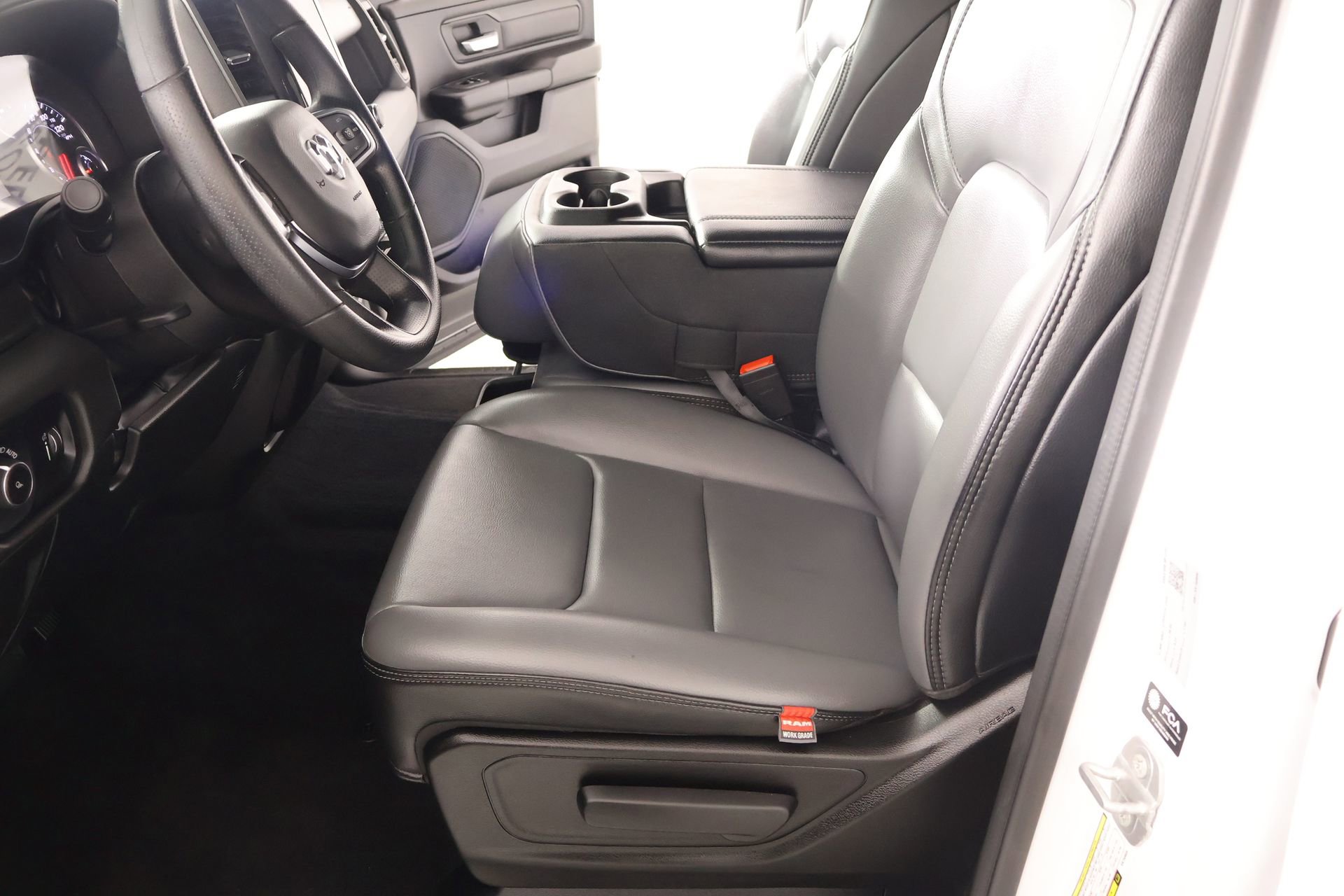 Used 2025 RAM 1500 Tradesman image 9