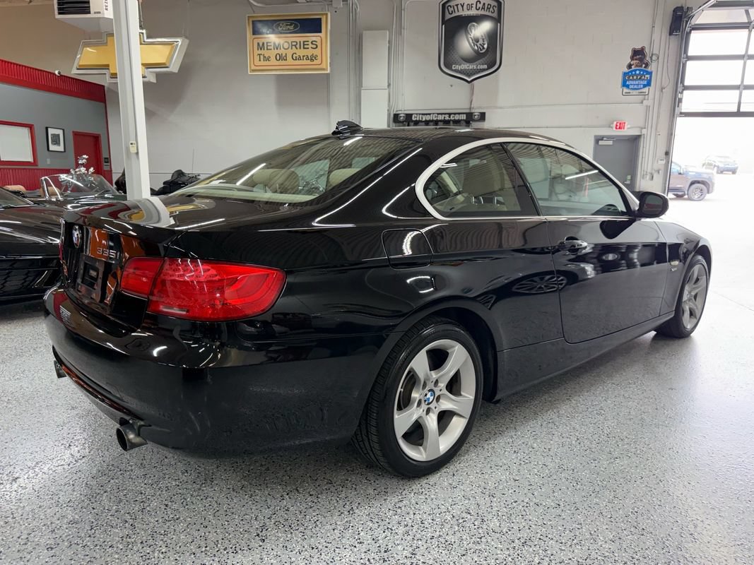 Used 2013 BMW 335i xDrive Coupe AWD/4WD image 5