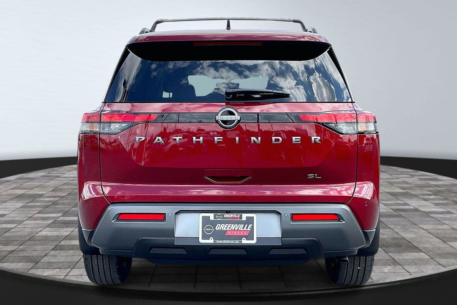 New 2026 Nissan Pathfinder SL image 5