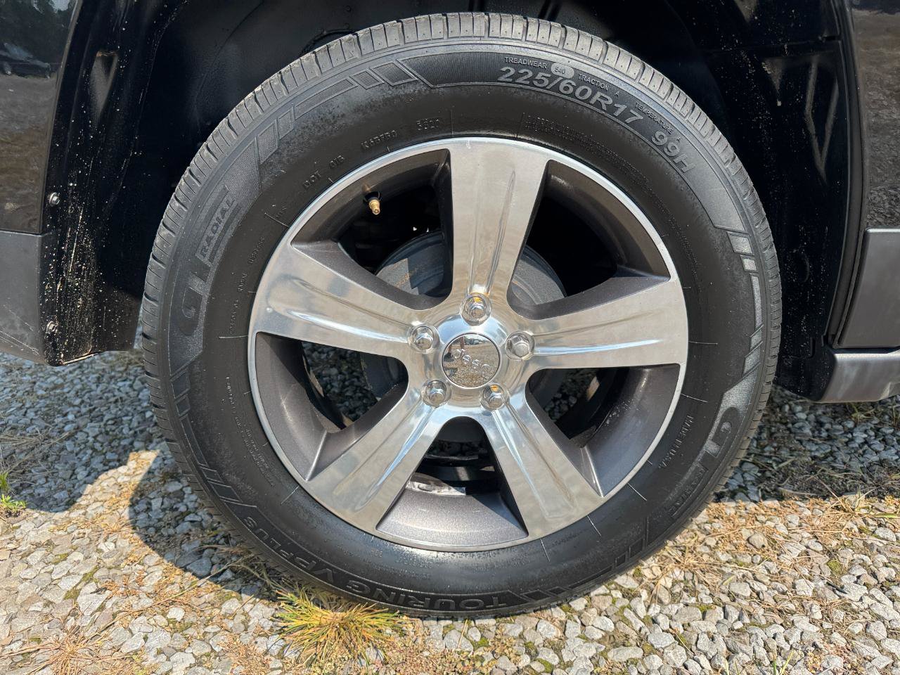 Used 2016 Jeep Patriot High Altitude FWD image 10