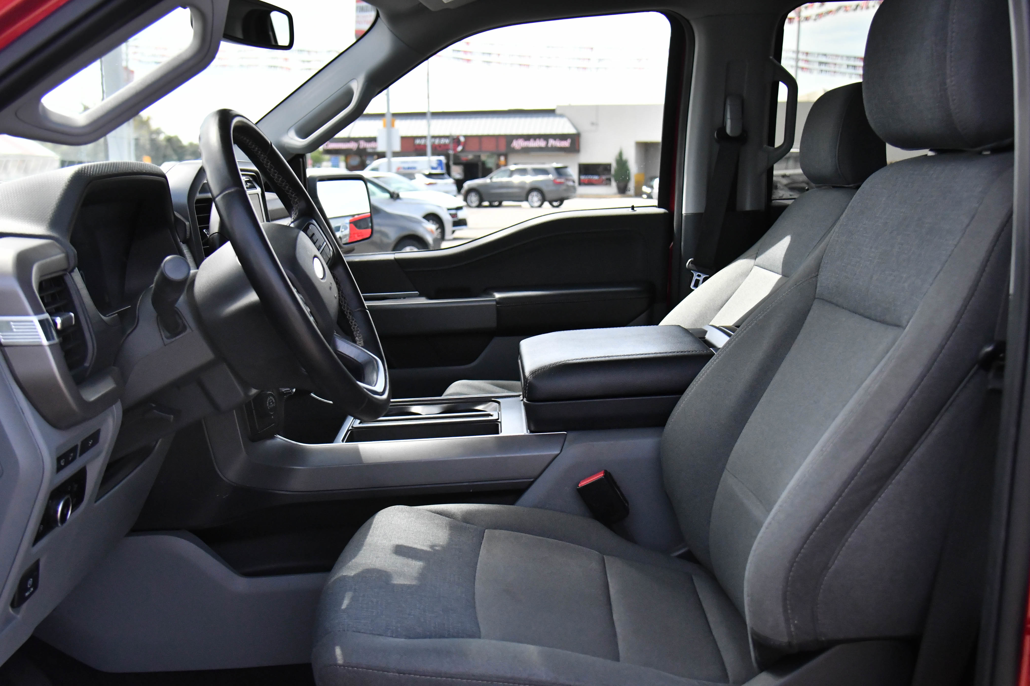 Used 2024 Ford F150 XLT w/ Equipment Group 302A MID AWD/4WD image 19