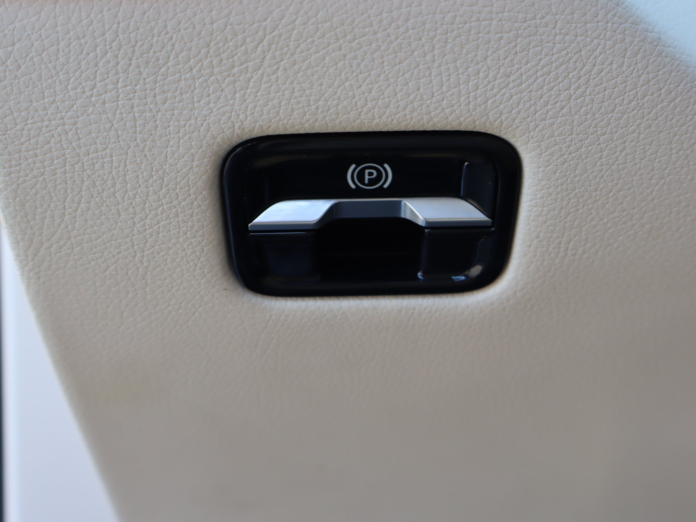 Used 2023 Mercedes-Benz S 500 4MATIC image 21
