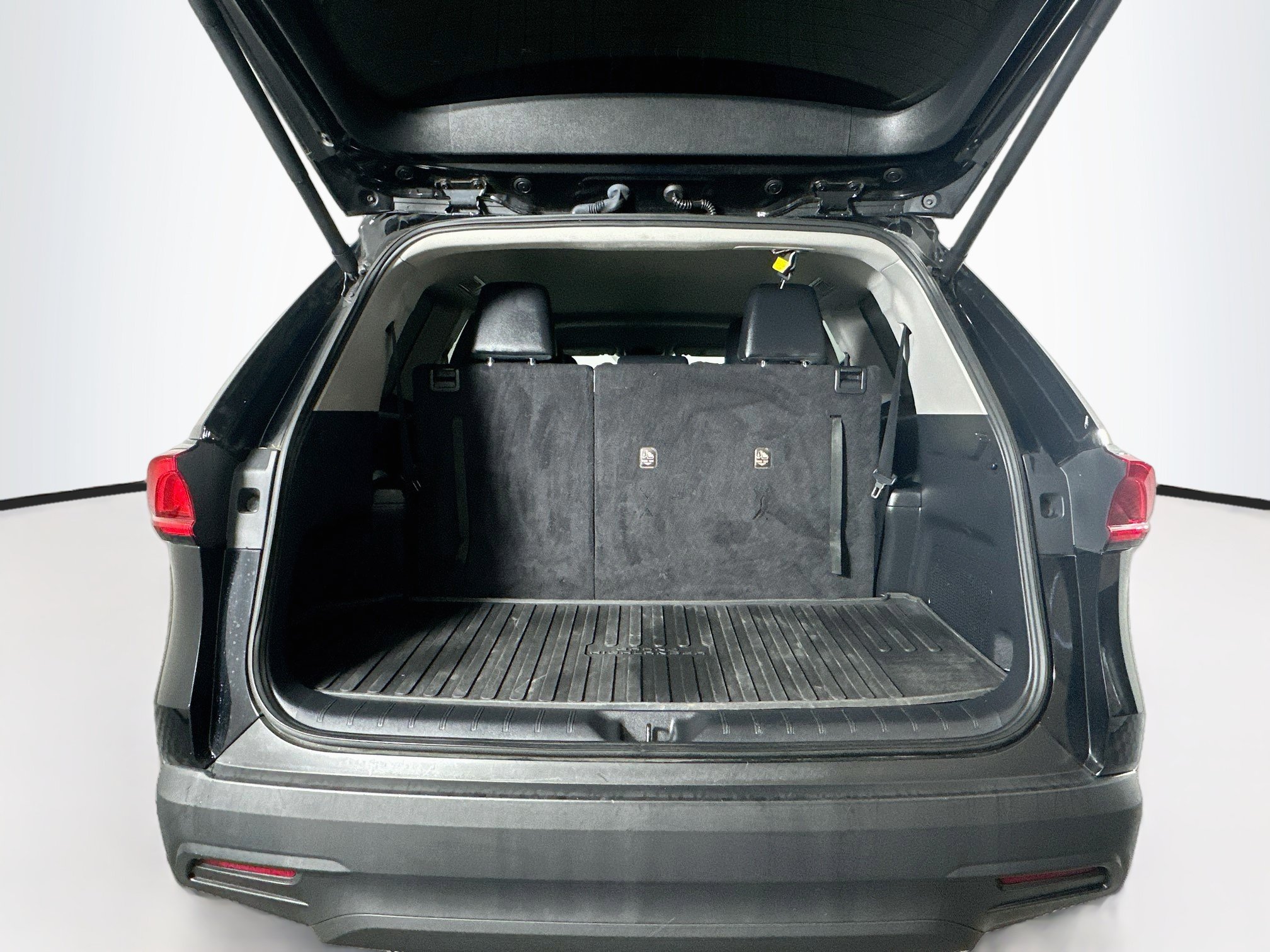 Used 2024 Toyota Grand Highlander AWD image 30