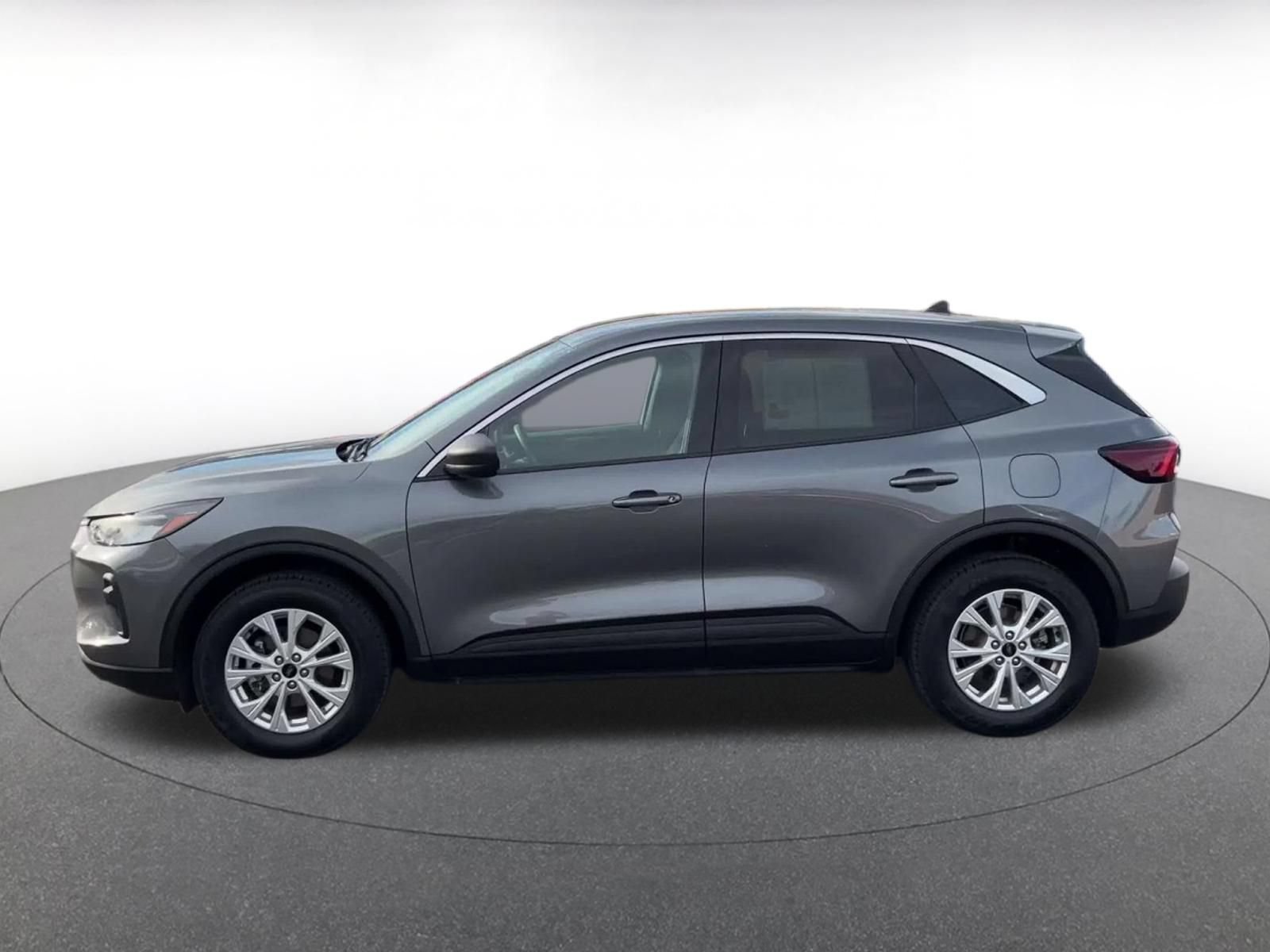 Used 2024 Ford Escape Active AWD/4WD image 8