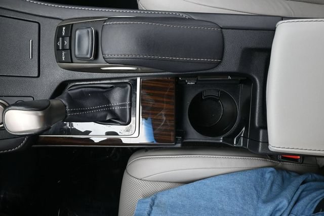 Used 2016 Lexus ES 350 w/ Luxury Package w/Wood Trim FWD image 12
